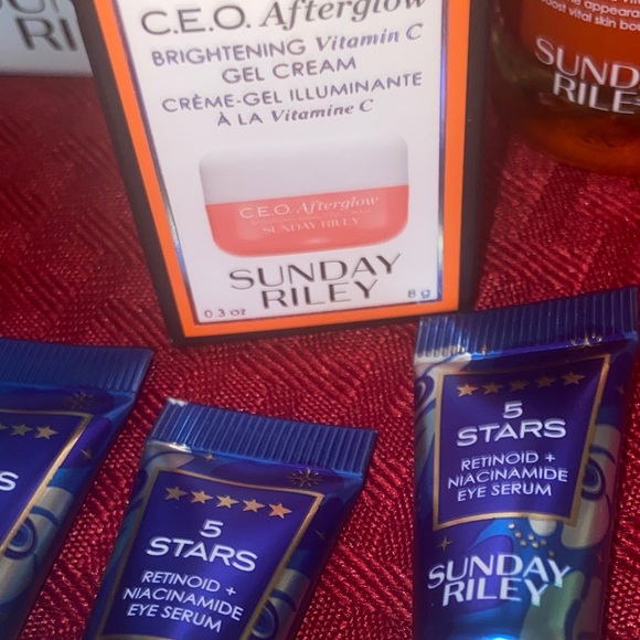 Sunday Riley Luna and C.E.O. Skincare Set - Picture 3 of 4